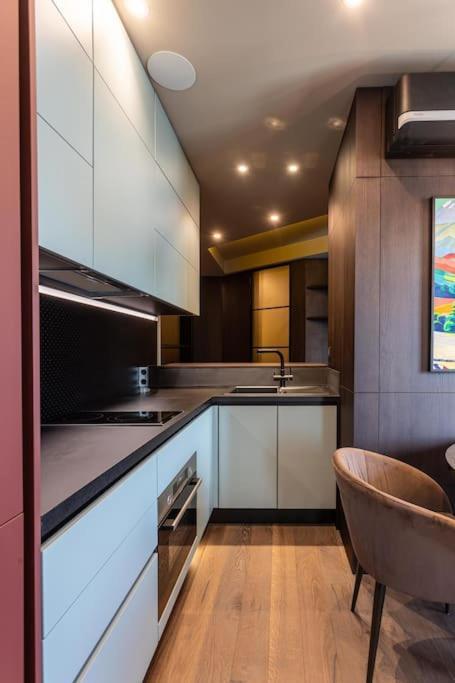 Luxury Apartment In The Superb Location Kischinau Exterior foto