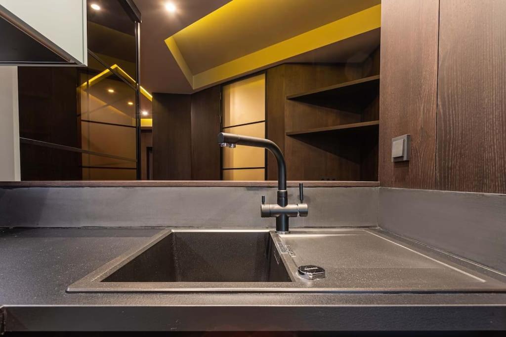 Luxury Apartment In The Superb Location Kischinau Exterior foto