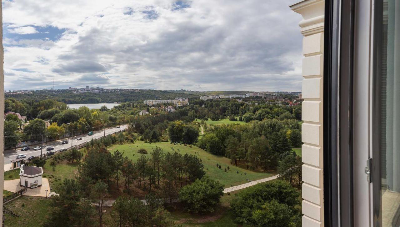 Luxury Apartment In The Superb Location Kischinau Exterior foto